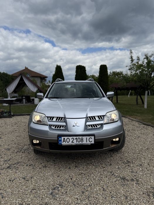 Mitsubisi Outlander