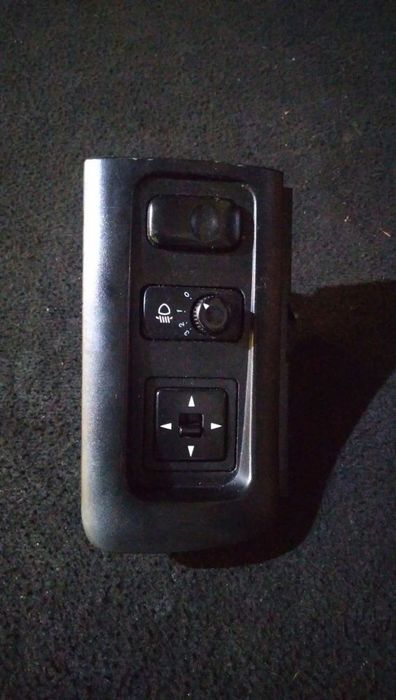 Regulador De Faróis Kia Carnival I (Up)