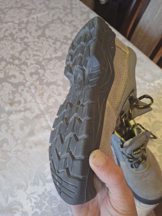 Buty robocze Reis,model Bryesvel rozm.37,stan dobry.