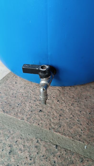 Barrica  de Plástico Azul 50L/100L