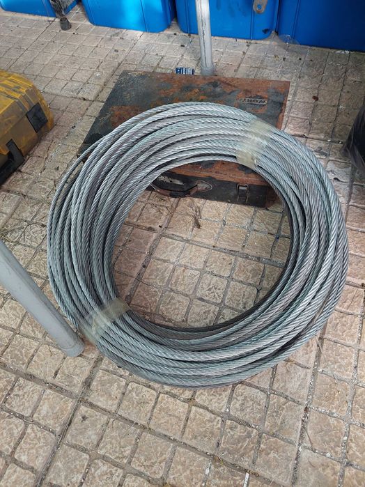 maquina de soldar esab mas bomba submersível