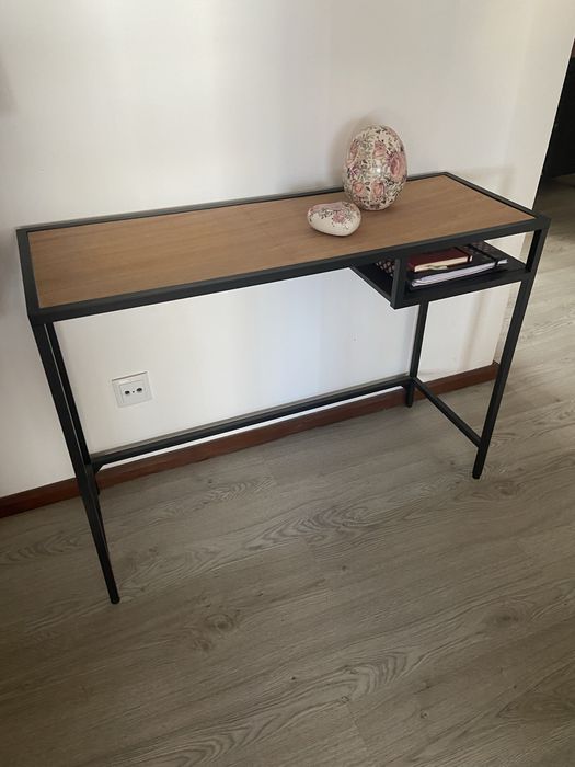 Consola / Mesa para portátil - LER ANÚNCIO
