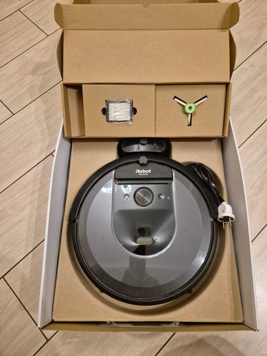 Робот Пилосос iRobot Roomba i7