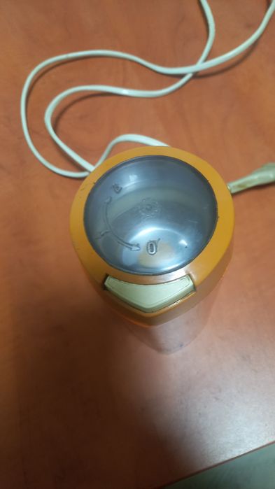 Młynek do mielenia Predom Prespol-klasyk