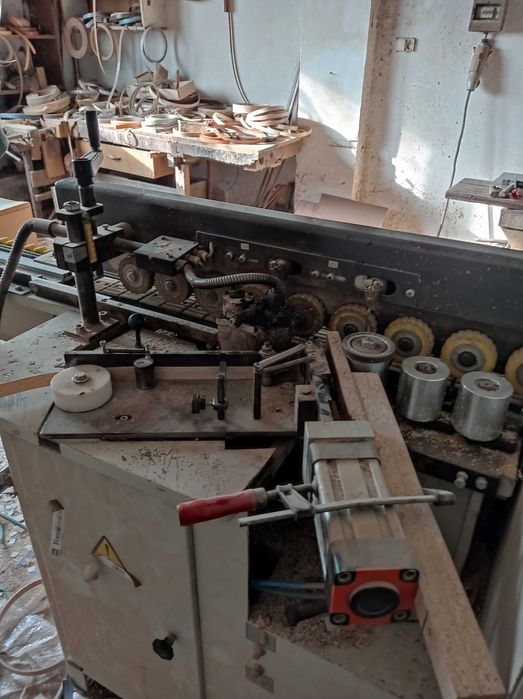 Oklejarka Jaroma -Możliwa zamiana na pile z podcinaniem.