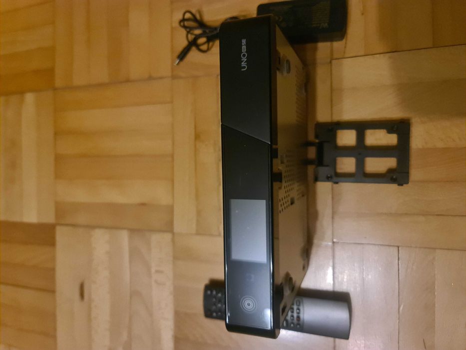 Tuner dekoder Linux Vu+ Uno 4k se