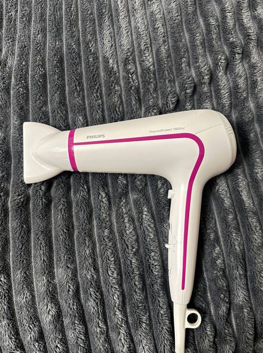 Фен Philips ThermoProtect 1800w