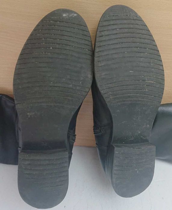 Kozaki czarne skóra naturalna LASOCKI rozmiar 38