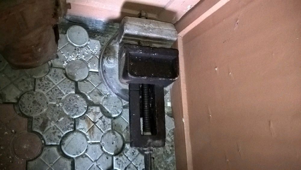 Тиски виробничі професійні