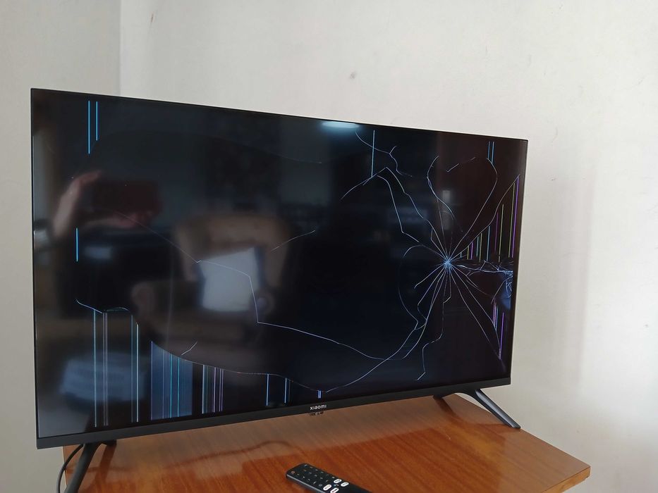 TV smart Xiaomi 32" para peças