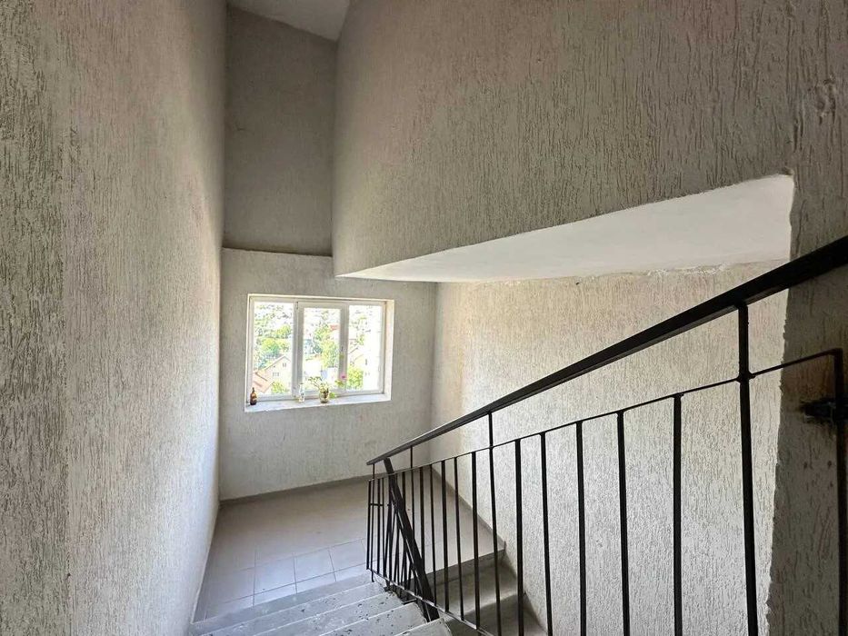 Найдешевша! Здана однокімнатна 42м2. Вигідно!