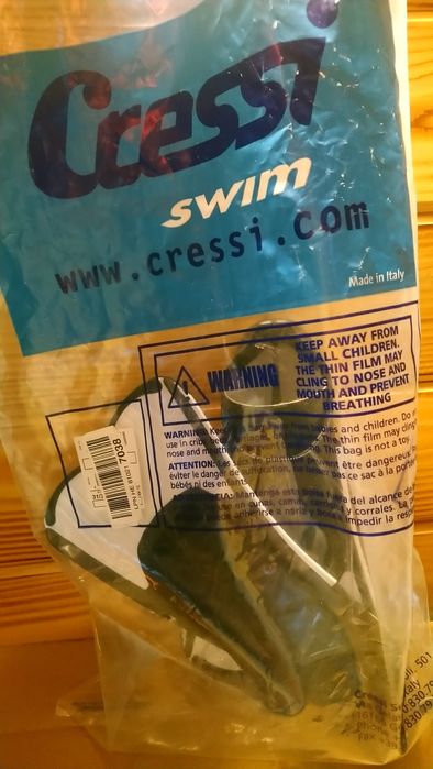 Płetwy dla dziecka 31 - 32 12 - 13 cressi włoska produkcja