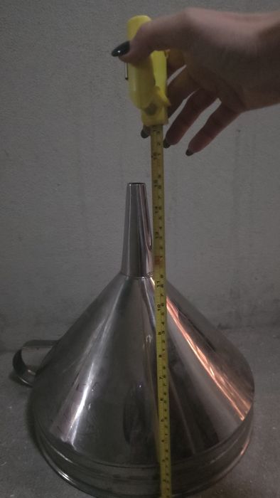 Funil inox 35x35 cm