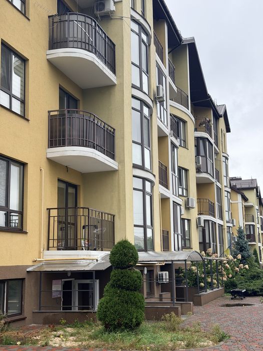 Продаж квартири 43 м на Фельдмана 1 з розпочатим ремонтом без %