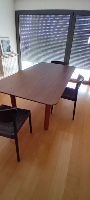 Mesa madeira moderna Area
