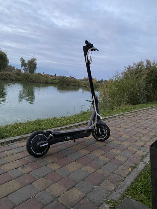 35 km/h Електросамокат Segway Ninebot MAX G2