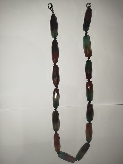 Бусы из натурального агата