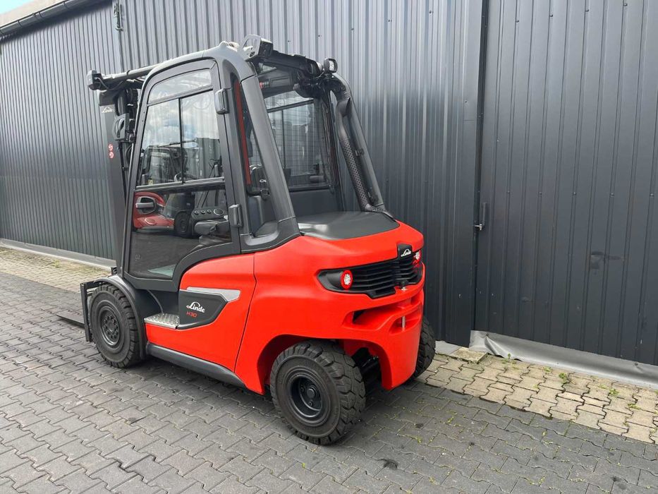 NOWY Wózek widłowy Linde H30D-01 Triplex 4,9 M Przesuw 2026 rok