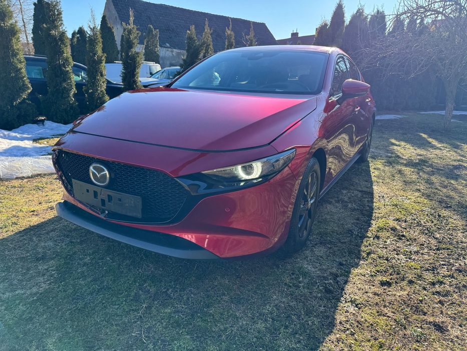 Mazda 3 Mazda 3* Kamera* Navi* Head up* Airbag ok