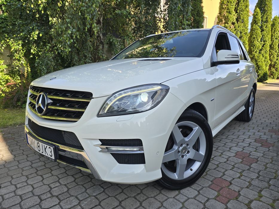 Mercedes ML 350 CDI Pakiet AMG   VAT 23%