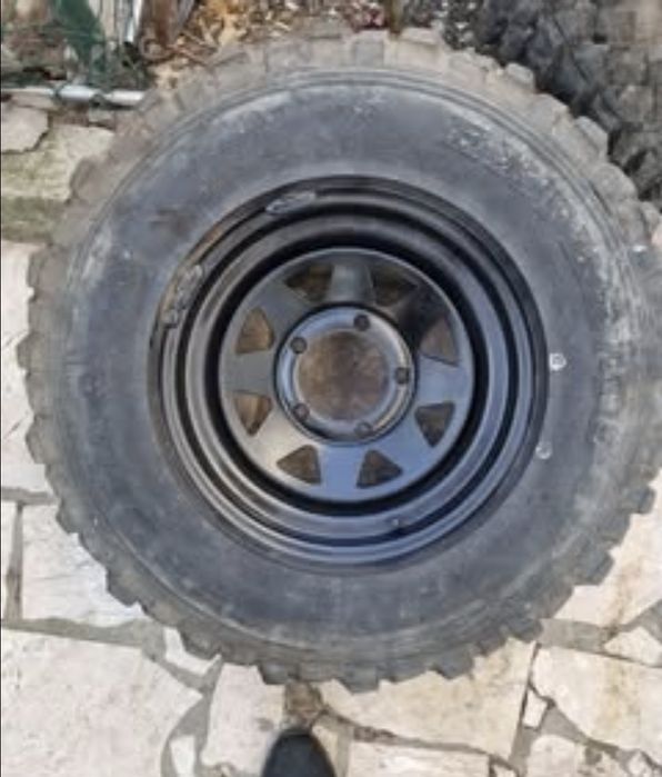 Peneus e jantes suzuki vitara Umm