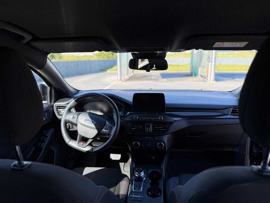 Ford Focus — fotografia 8