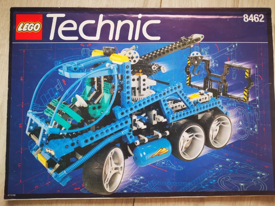 Lego Technic 8462 "Super Tow Truck"; 1998; [34]