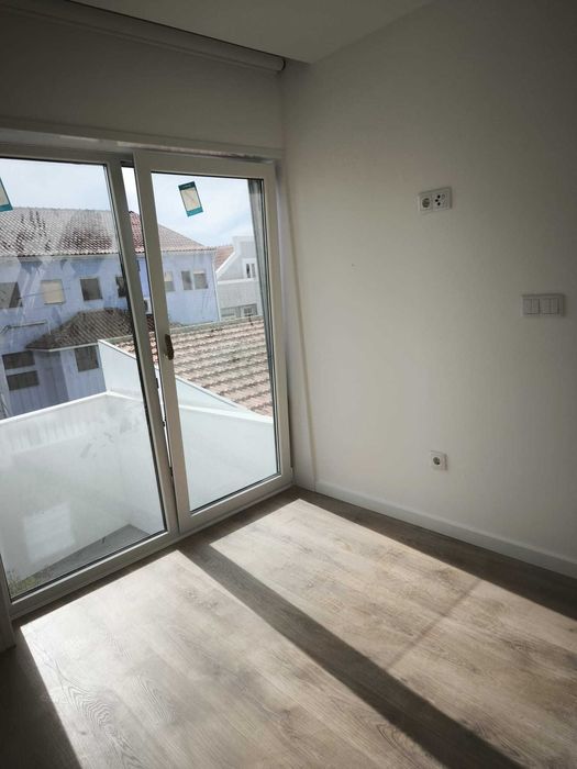 Anjos Living | T0 com Varanda na Beira Mar, Aveiro
