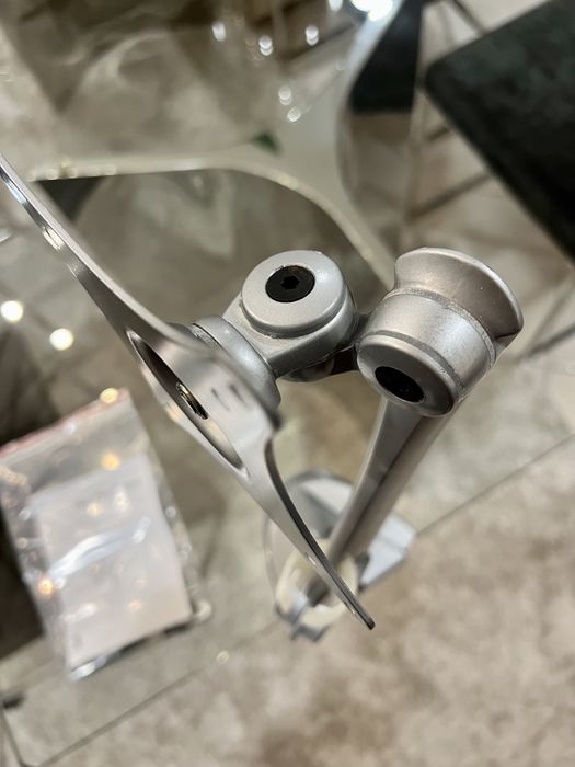 Ergotron – Braço de monitor único Neo-Flex, suporte de mesa VESA – Prata