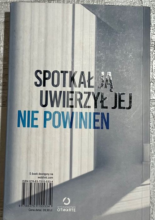 Książka „ W żywe oczy” JP Delaney