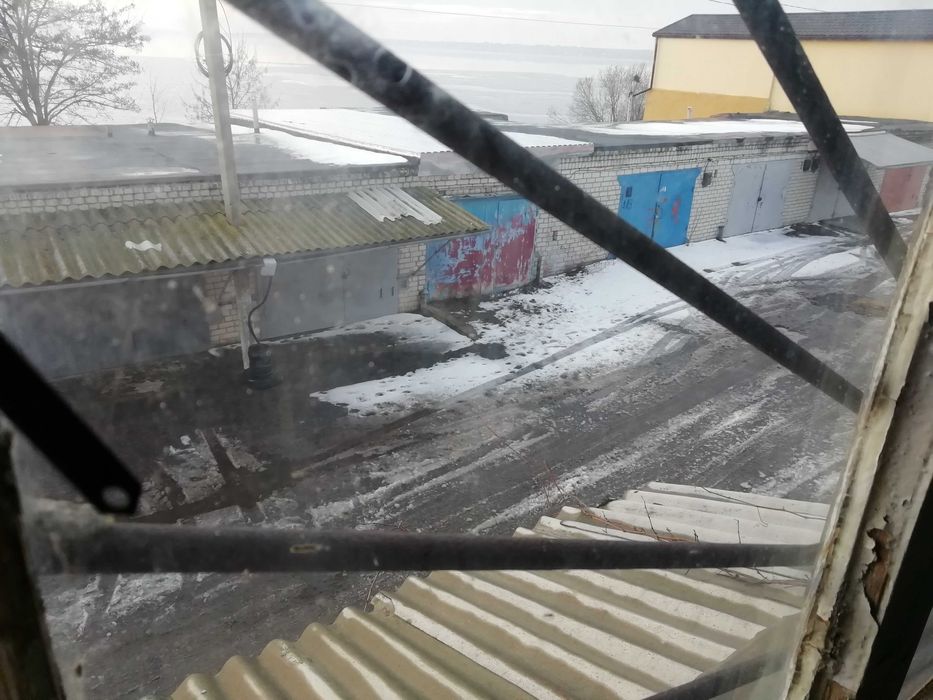 Продам гараж АГК "Южный Буг" Соляные остановка Школьная Школа № 32