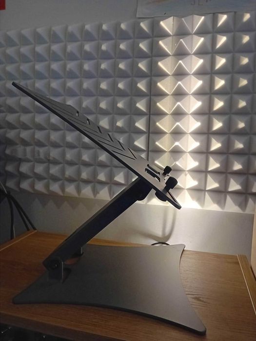 Suporte K&M- laptop, computador portátil, sintetizador, controlador dj