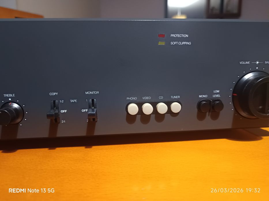 Amplificador stereo NAD 3100 PE