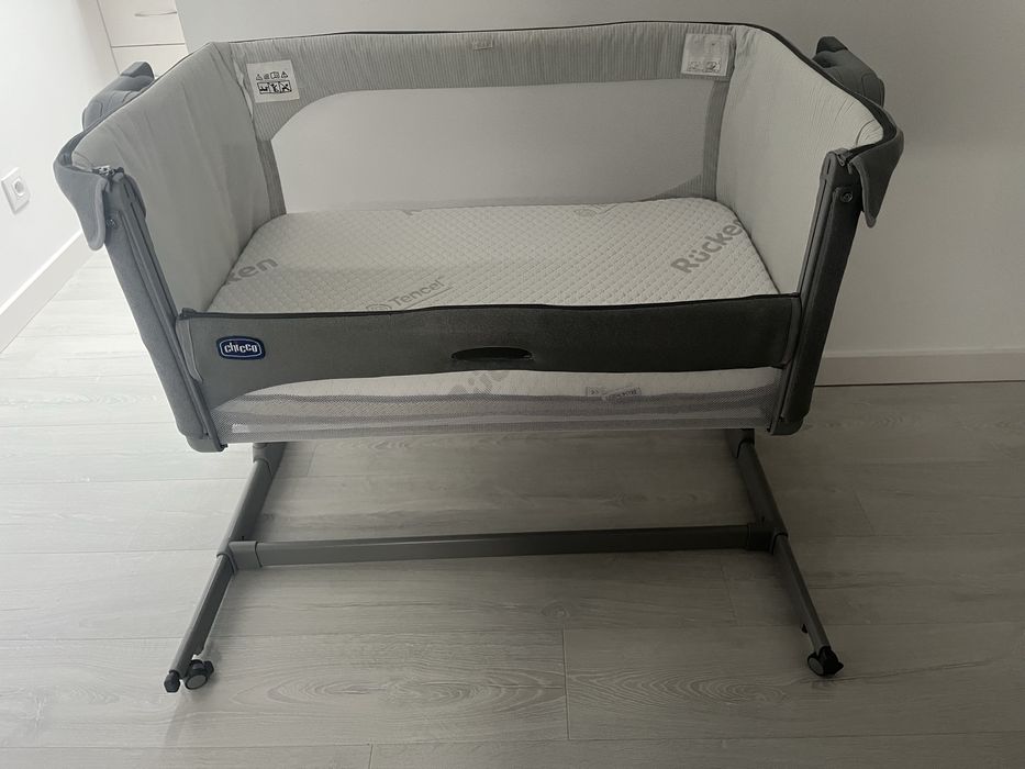 Łóżeczko dostawne chicco next2me magic