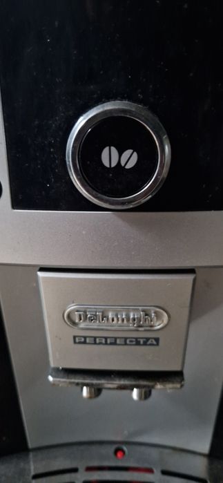 Ekspres do kawy DeLonghi