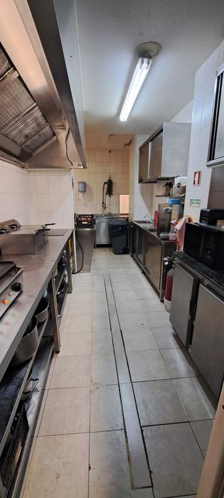 Trespasse Confeitaria em Agudela Lavra Matosinhos