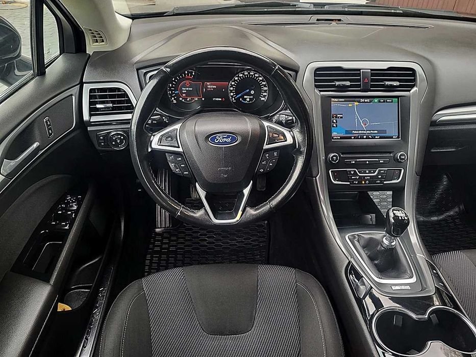 Ford Mondeo MK5 2,0 TDCI z 2015 r. Manual Bogata Wersja Chatchback 171 tyś km !!