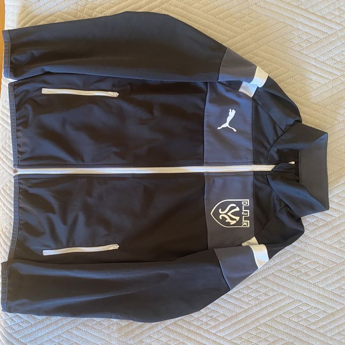 Олімпійка пума в гарному стані