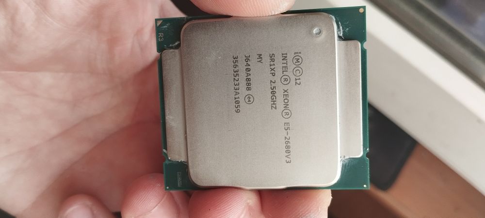 Продам Xeon 2680v3