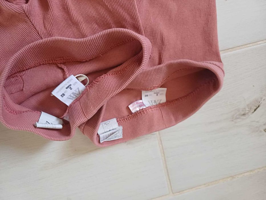 leginsy prążek zara 2sztuki rozmiar 86-92