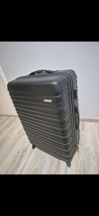 Walizka duża nowa