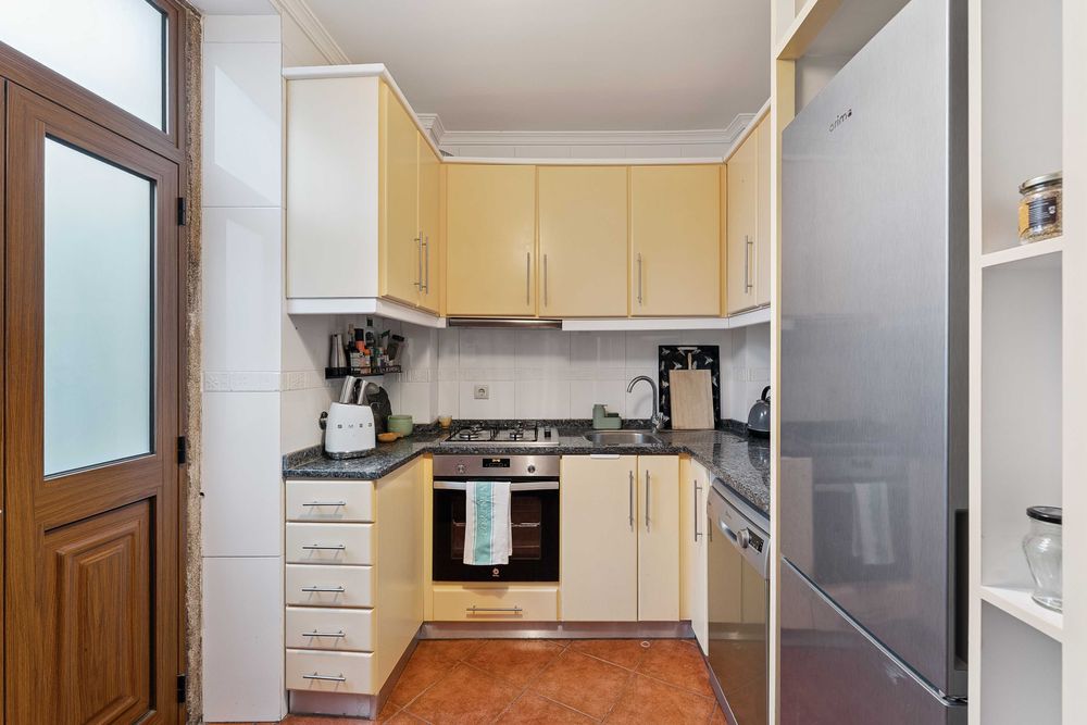 Moradia T3 para Arrendamento na Rua do Bonjardim, Porto