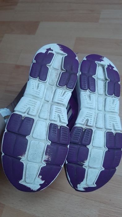 Кроссовки adidas. Р.30, 5; 18, 5 см