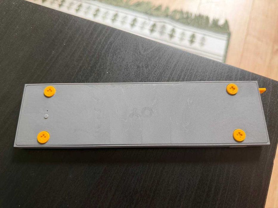 Teenage Engineering OP-Z - sintetizador / sequenciador portátil