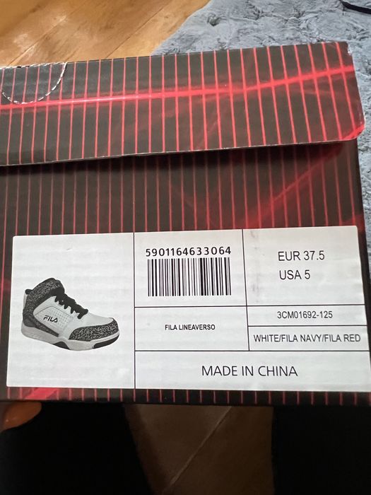 Buty sportowe Fila rozmiar 37,5 chłopiec