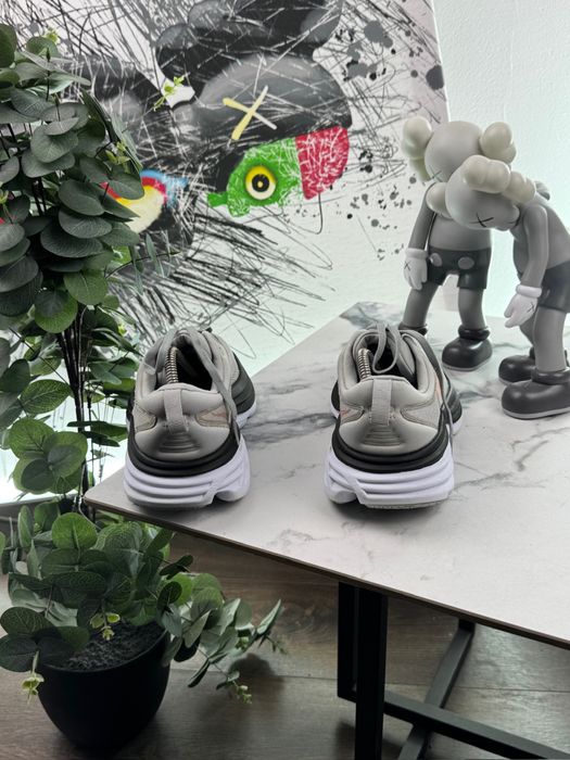 Кросівки Hoka Bondi 8 40.5 розмір Е7723