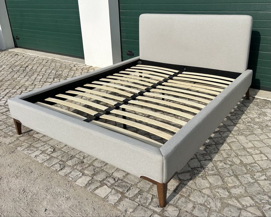 Cama  Casal 160x200 cm  | Como Nova