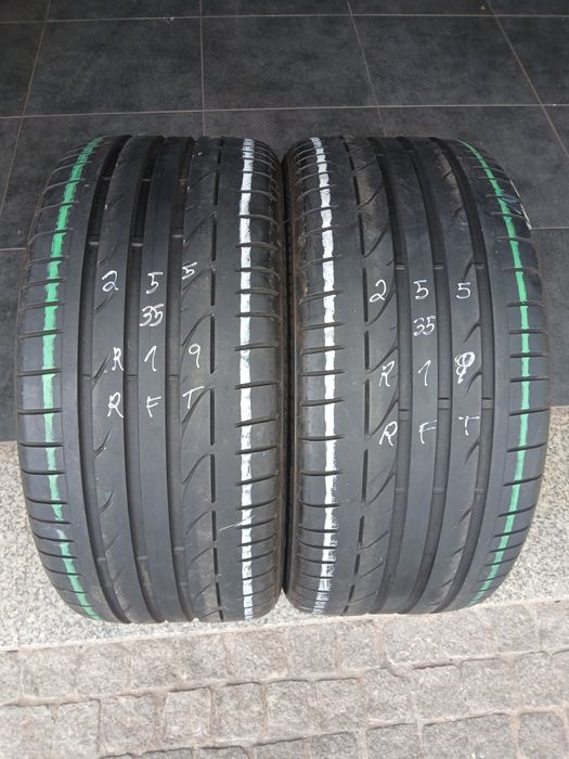 2 pneus 255 35 r19 RFT Bridgestone