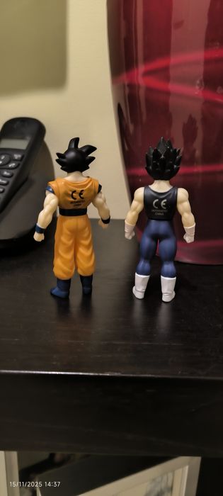 Figuras Songoku e Vegeta