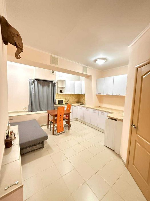 Центр! Майдан Незалежності! Золоті ворота! Мала Житомирська, 20г